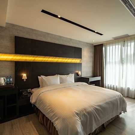 טאיצ'ונג Fengjia Hotel Bell מראה חיצוני תמונה