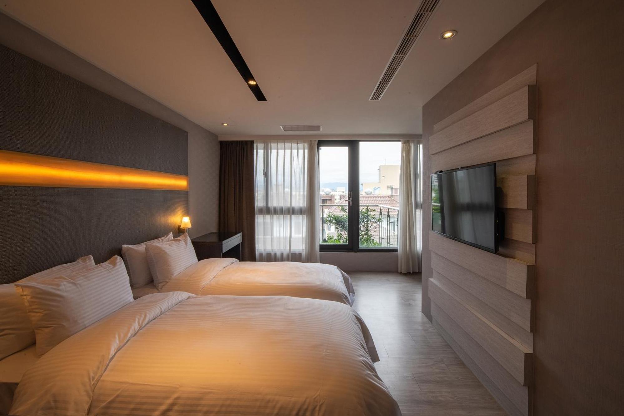 טאיצ'ונג Fengjia Hotel Bell מראה חיצוני תמונה