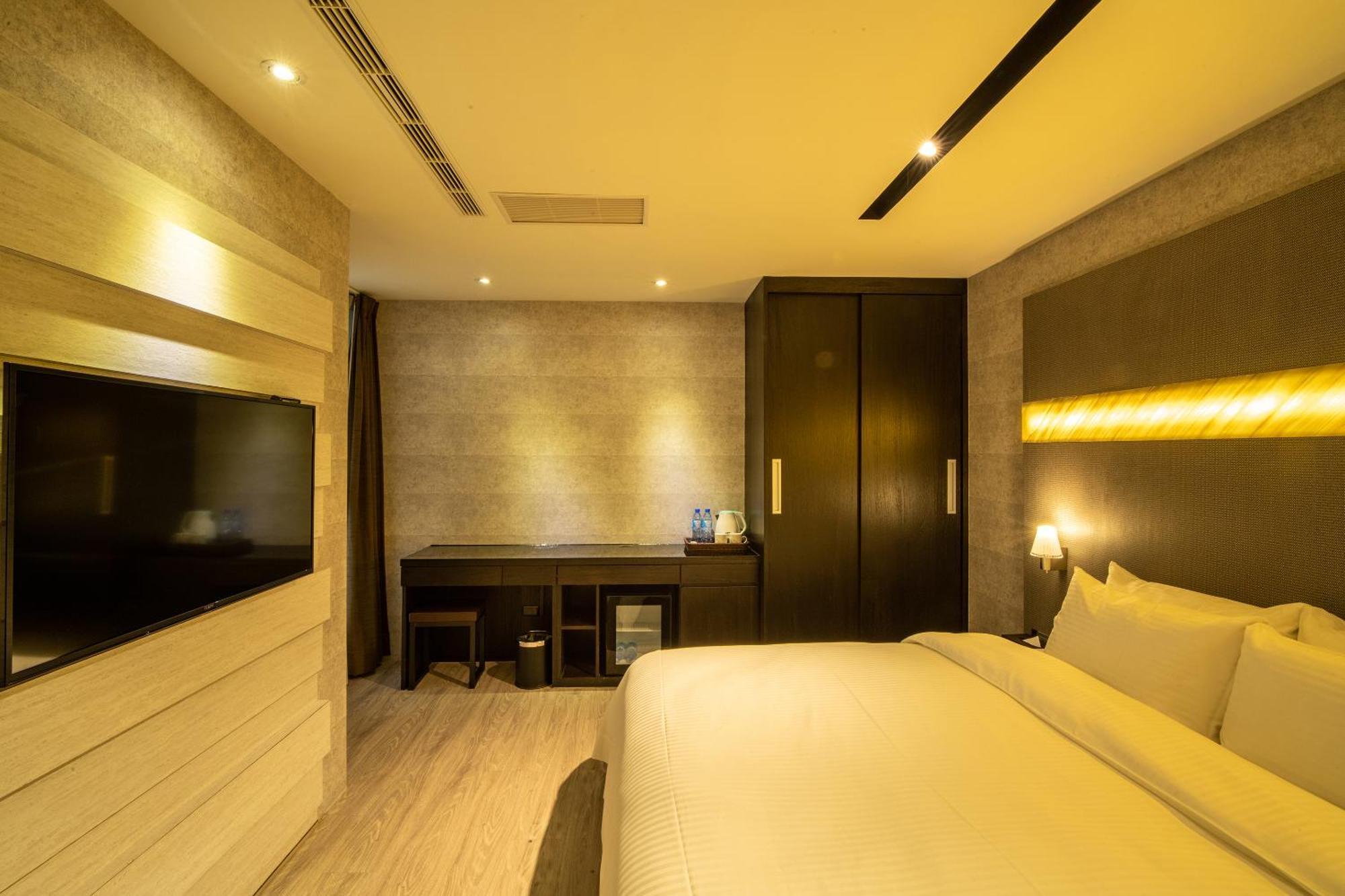 טאיצ'ונג Fengjia Hotel Bell מראה חיצוני תמונה