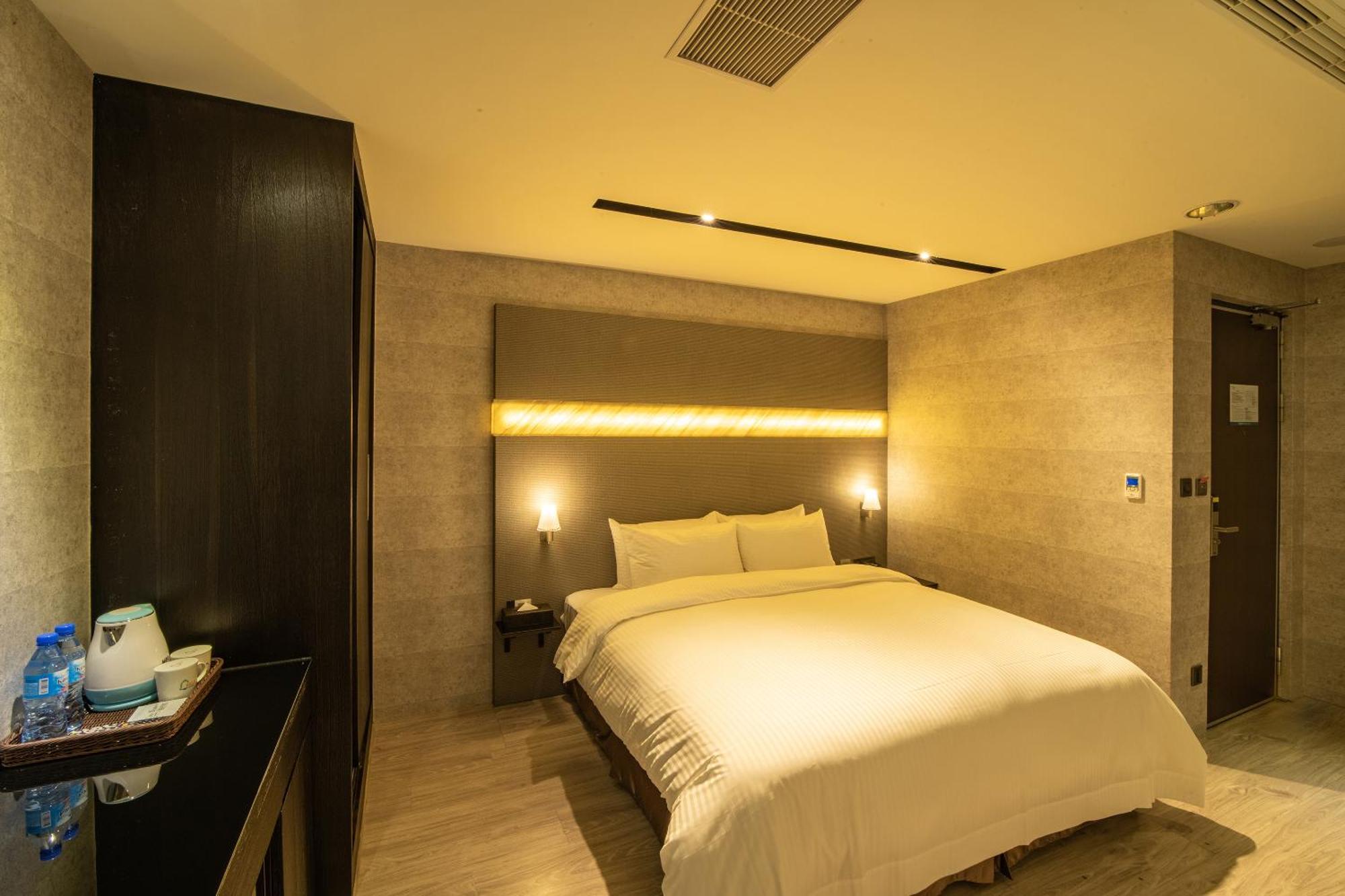 טאיצ'ונג Fengjia Hotel Bell מראה חיצוני תמונה