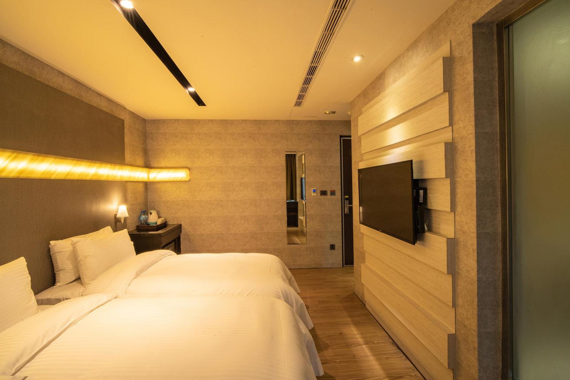 טאיצ'ונג Fengjia Hotel Bell מראה חיצוני תמונה